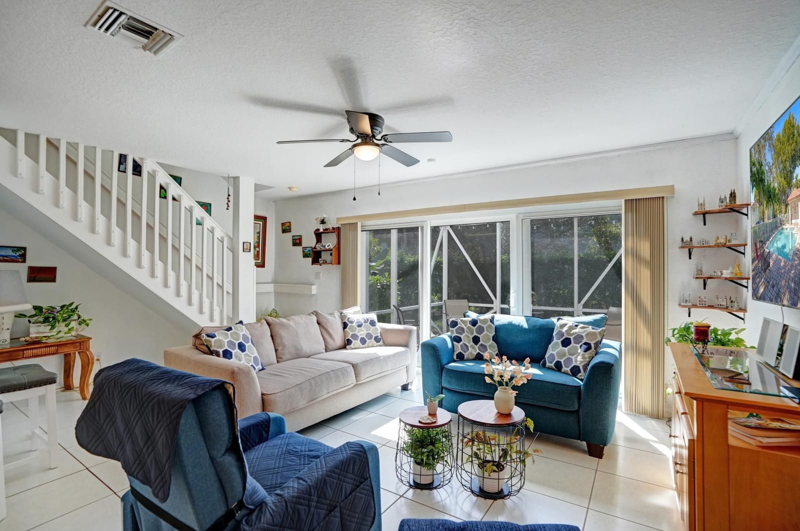 8964 NW 38th Drive 8964 — photo 10
