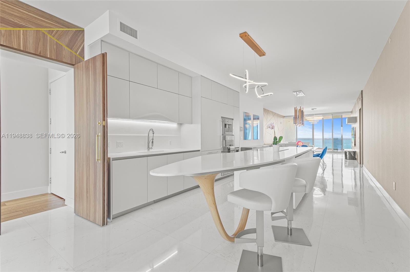 16901 Collins Avenue 1203, Sunny Isles Beach, FL 33160 photo 4