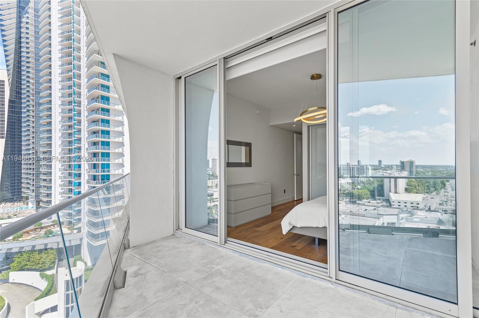 16901 Collins Avenue 1203, Sunny Isles Beach, FL 33160 photo 10