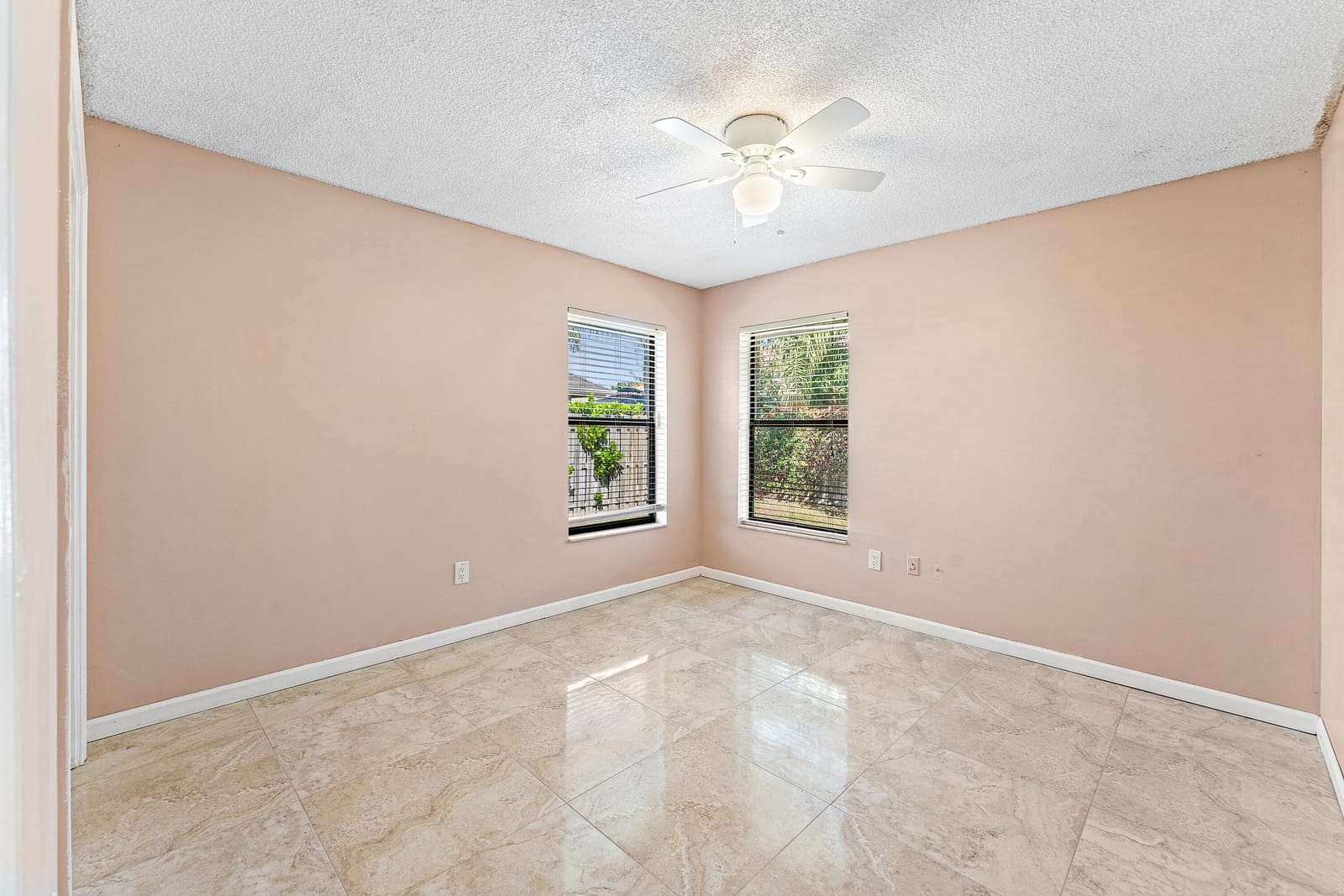2057 Amesbury Circle, Wellington, FL 33414 photo 25