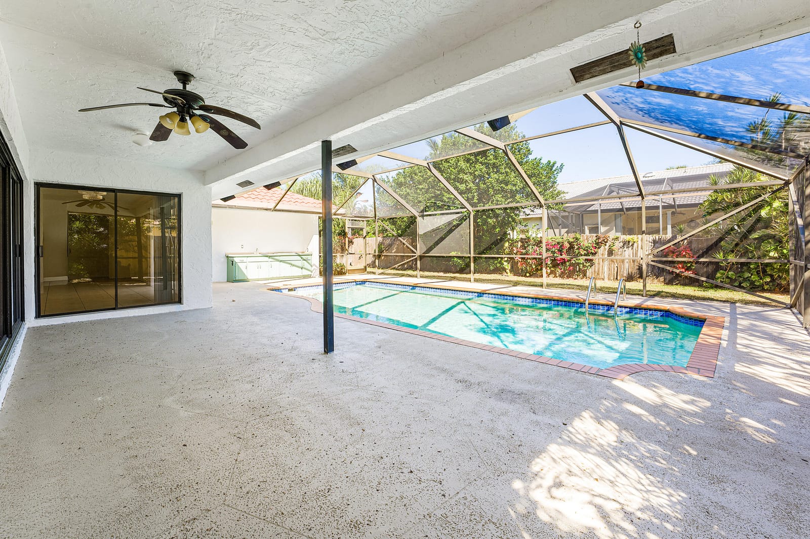 2057 Amesbury Circle, Wellington, FL 33414 photo 28