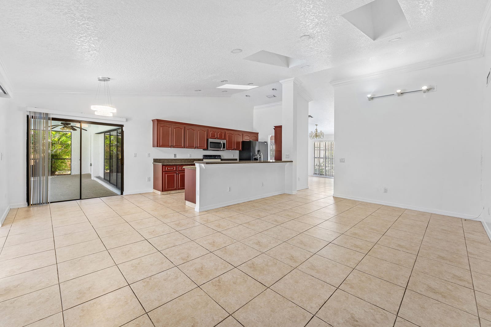 2057 Amesbury Circle, Wellington, FL 33414 photo 9
