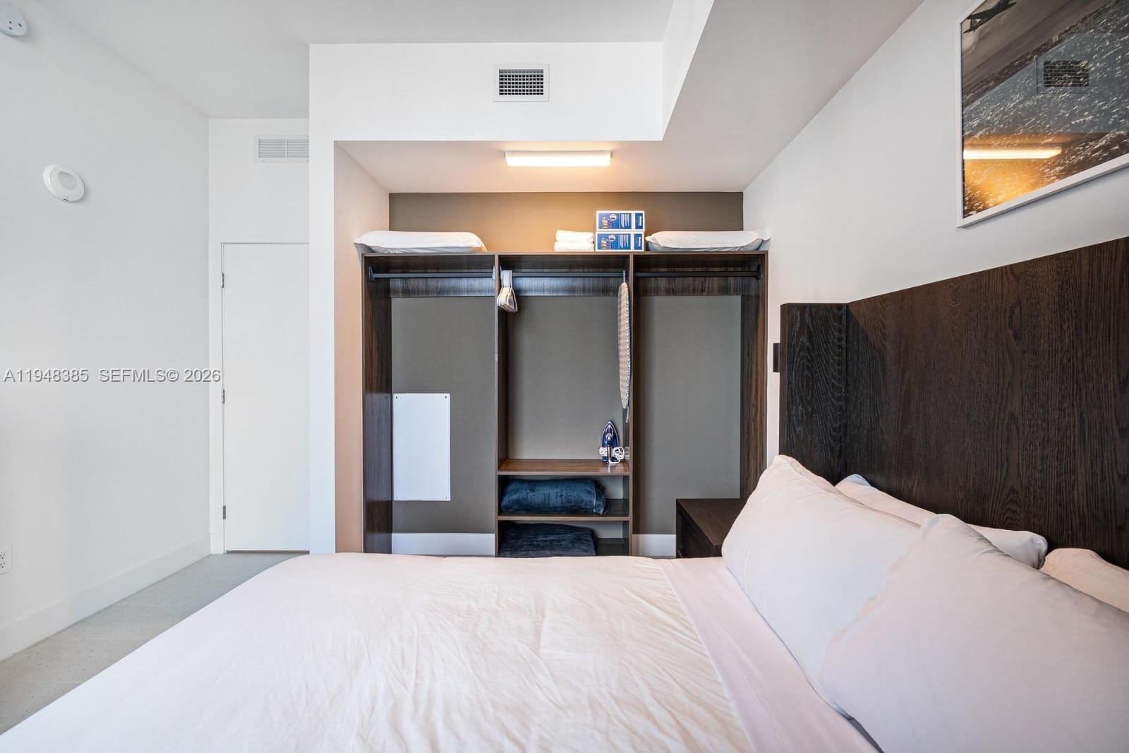 159 NE 6th Street 5101, Miami, FL 33132 photo 16
