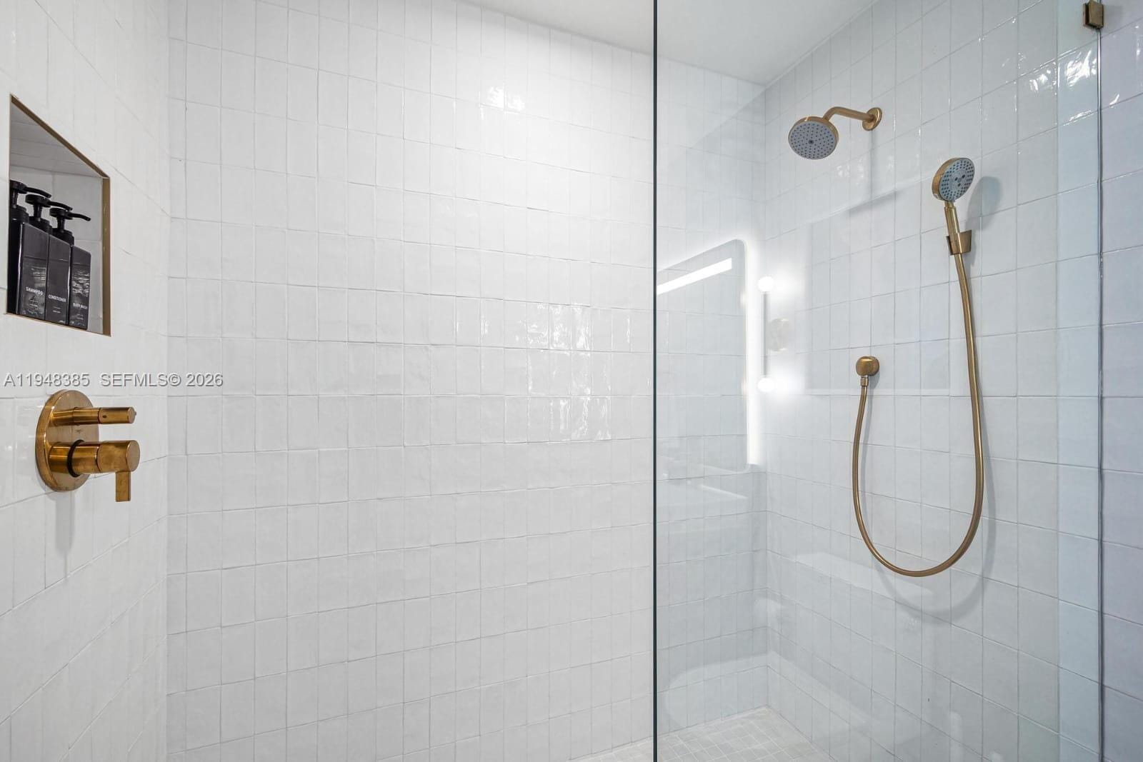 159 NE 6th Street 5101, Miami, FL 33132 photo 21