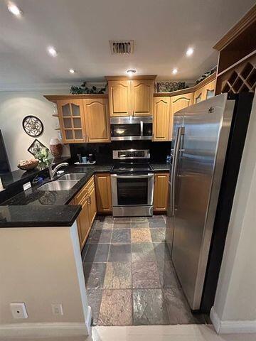 9141 Sunrise Lakes Boulevard 208, Sunrise, FL 33322, Sunrise