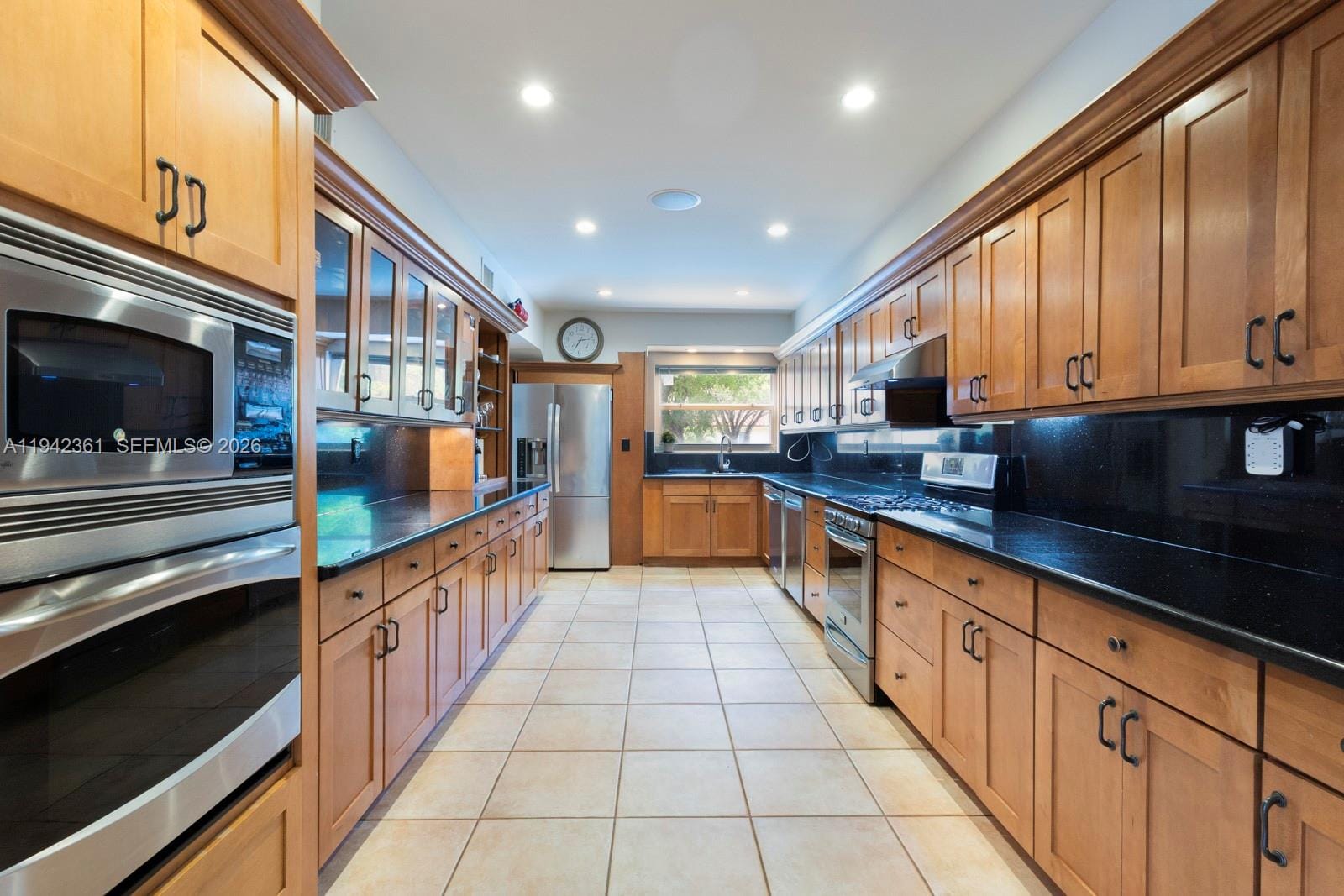 360 SW 28th Road — photo 10