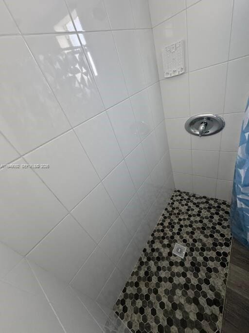 7638 N Miami Avenue 4 — photo 3