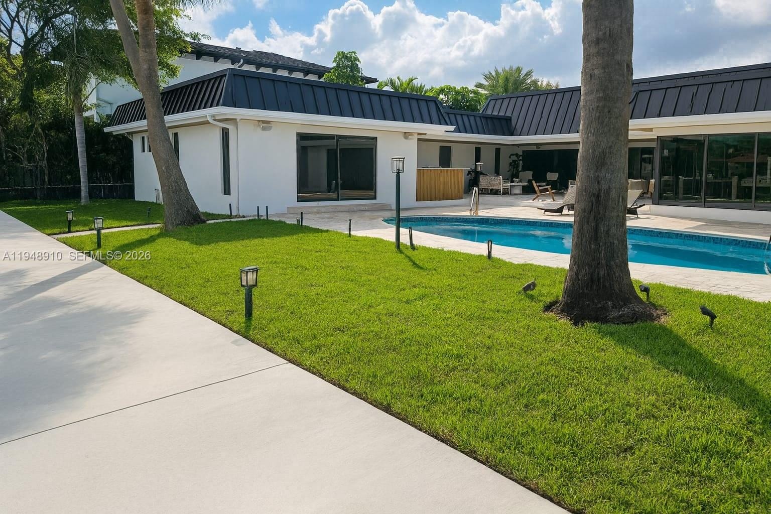 1201 Diplomat Parkway, Hollywood, FL 33019 photo 4