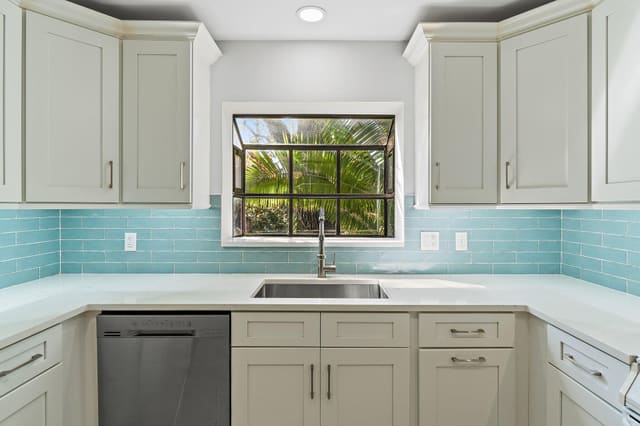 3634 SW Pheasant Run, sold in Pheasant Run, West Palm Beach, FL