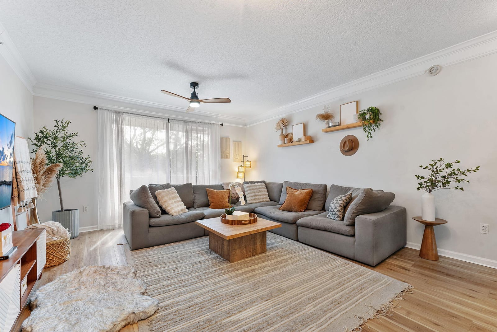 2020 Alta Meadows Lane 505, Delray Beach, FL 33444 photo 3