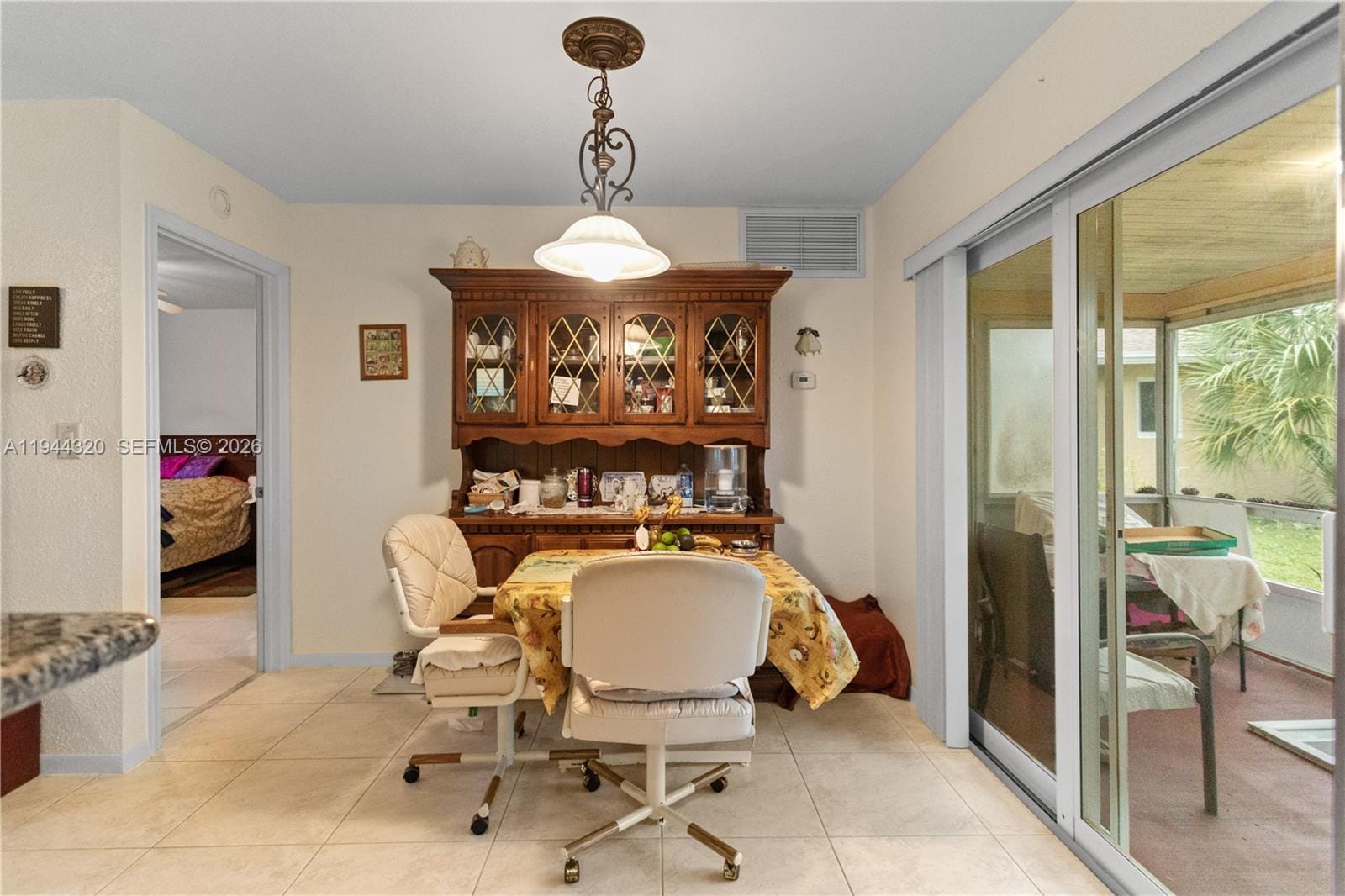 412 SW Natura Avenue, Deerfield Beach, FL 33441 photo 13