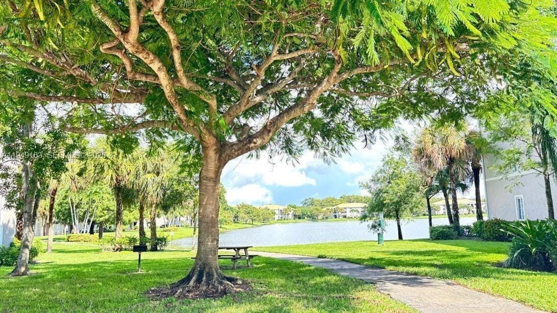 8821 Wiles Road 101, Coral Springs, FL 33067 photo 15