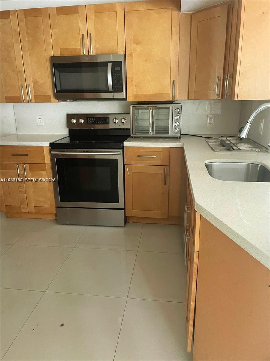 8821 Wiles Road 101, Coral Springs, FL 33067 photo 7