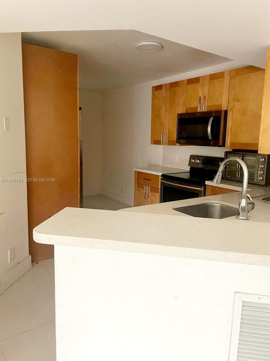 8821 Wiles Road 101, Coral Springs, FL 33067 photo 9