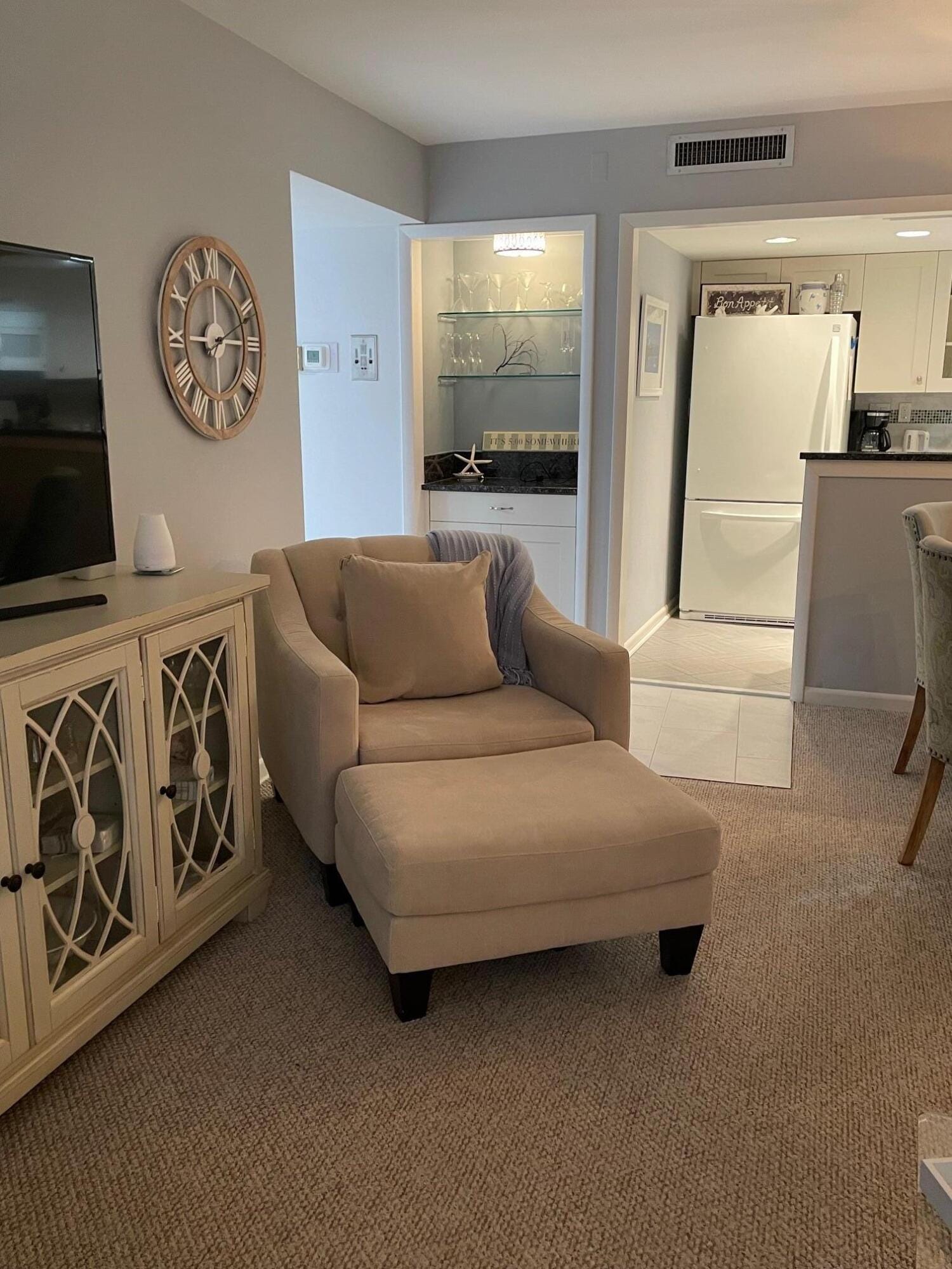 2505 S Ocean Boulevard 310, Palm Beach, FL 33480 photo 4