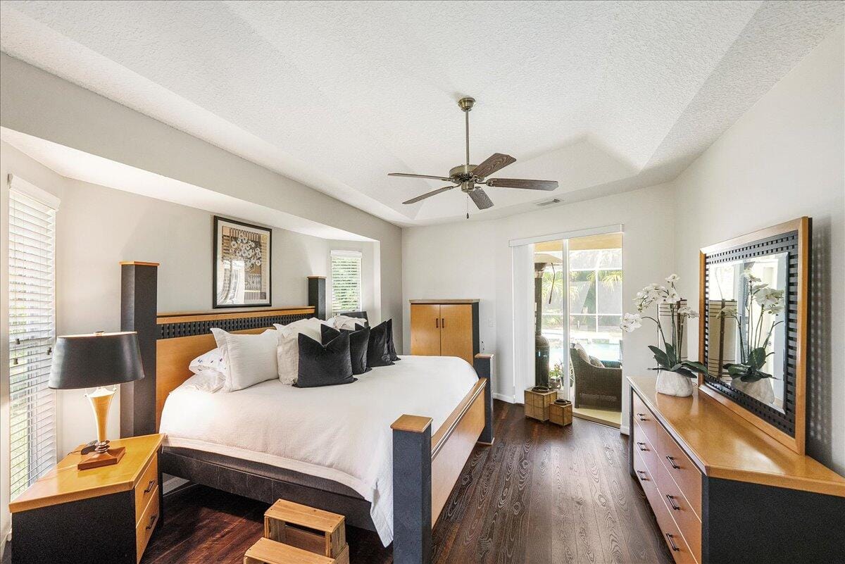 6049 NW Winfield Drive — photo 9
