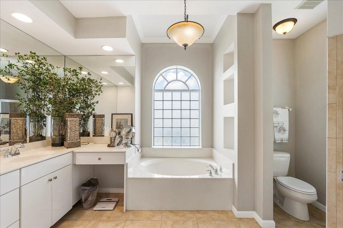 6049 NW Winfield Drive — photo 11