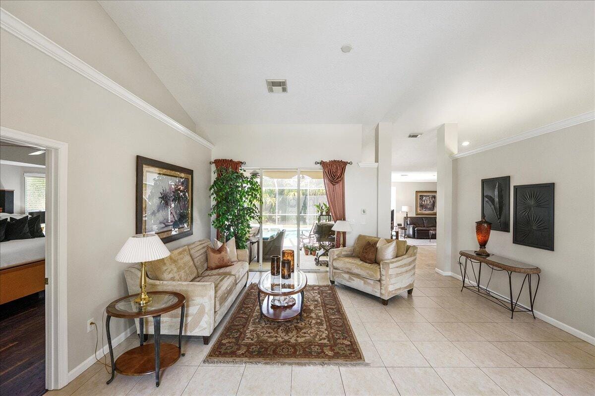 6049 NW Winfield Drive — photo 2