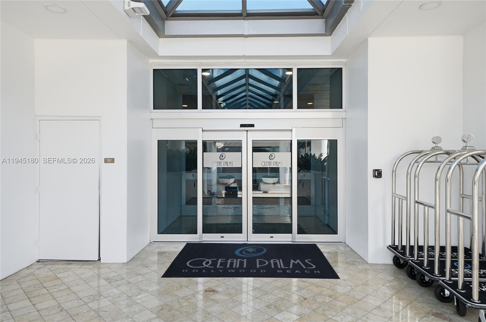 3101 S Ocean Drive 2601 — photo 4