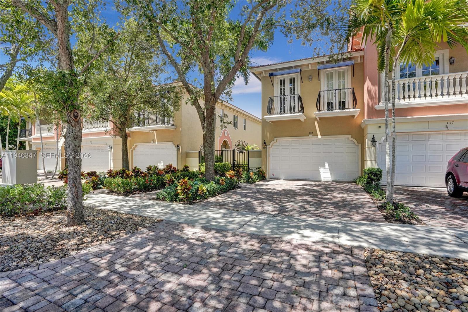 1115 NE 14th Avenue, Fort Lauderdale, FL 33304 photo 2
