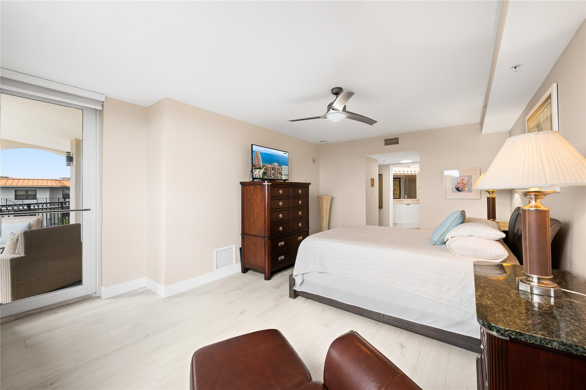 2011 N Ocean Boulevard 504, Fort Lauderdale, FL 33305 photo 23