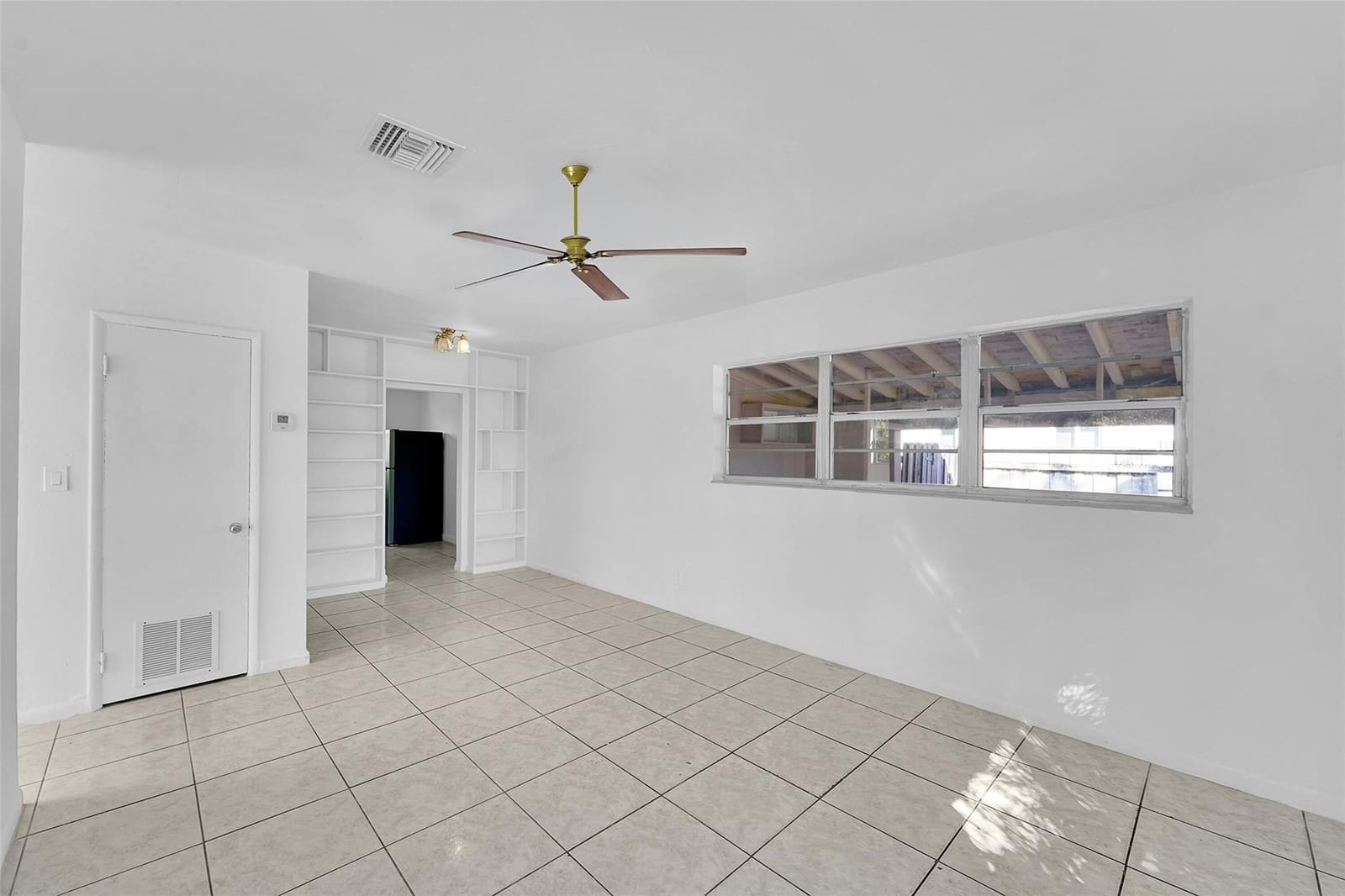 401 SW 25th Avenue — photo 5