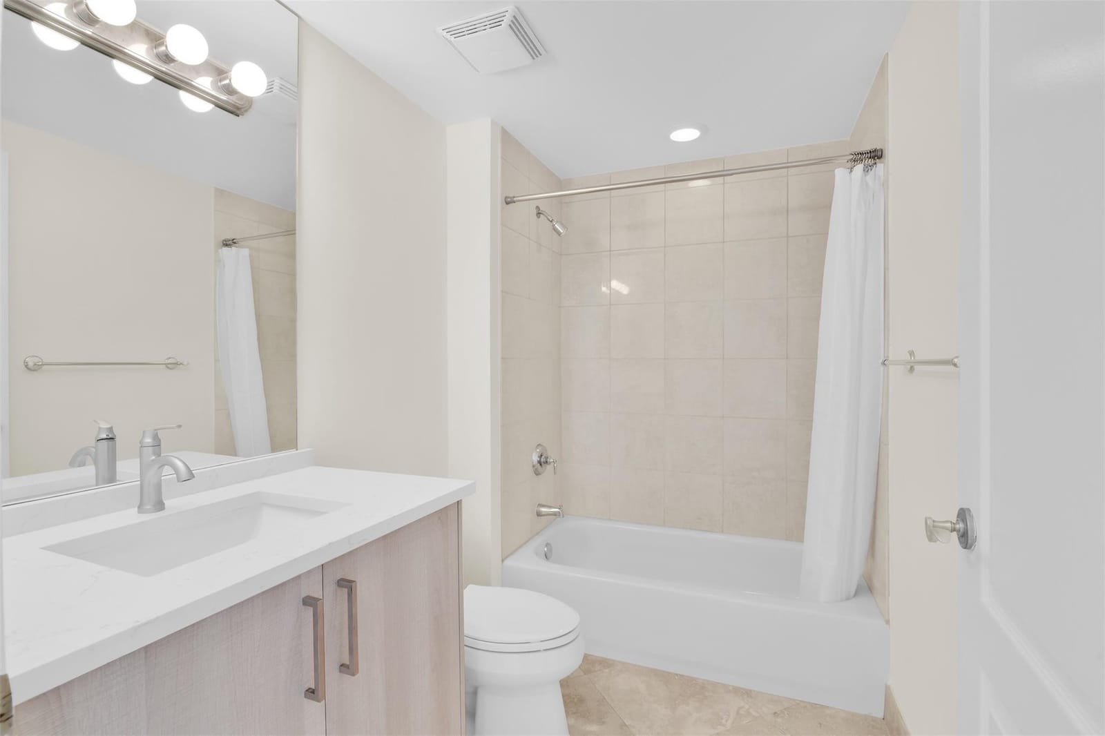 101 SE 20th Avenue 406, Deerfield Beach, FL 33441 photo 30
