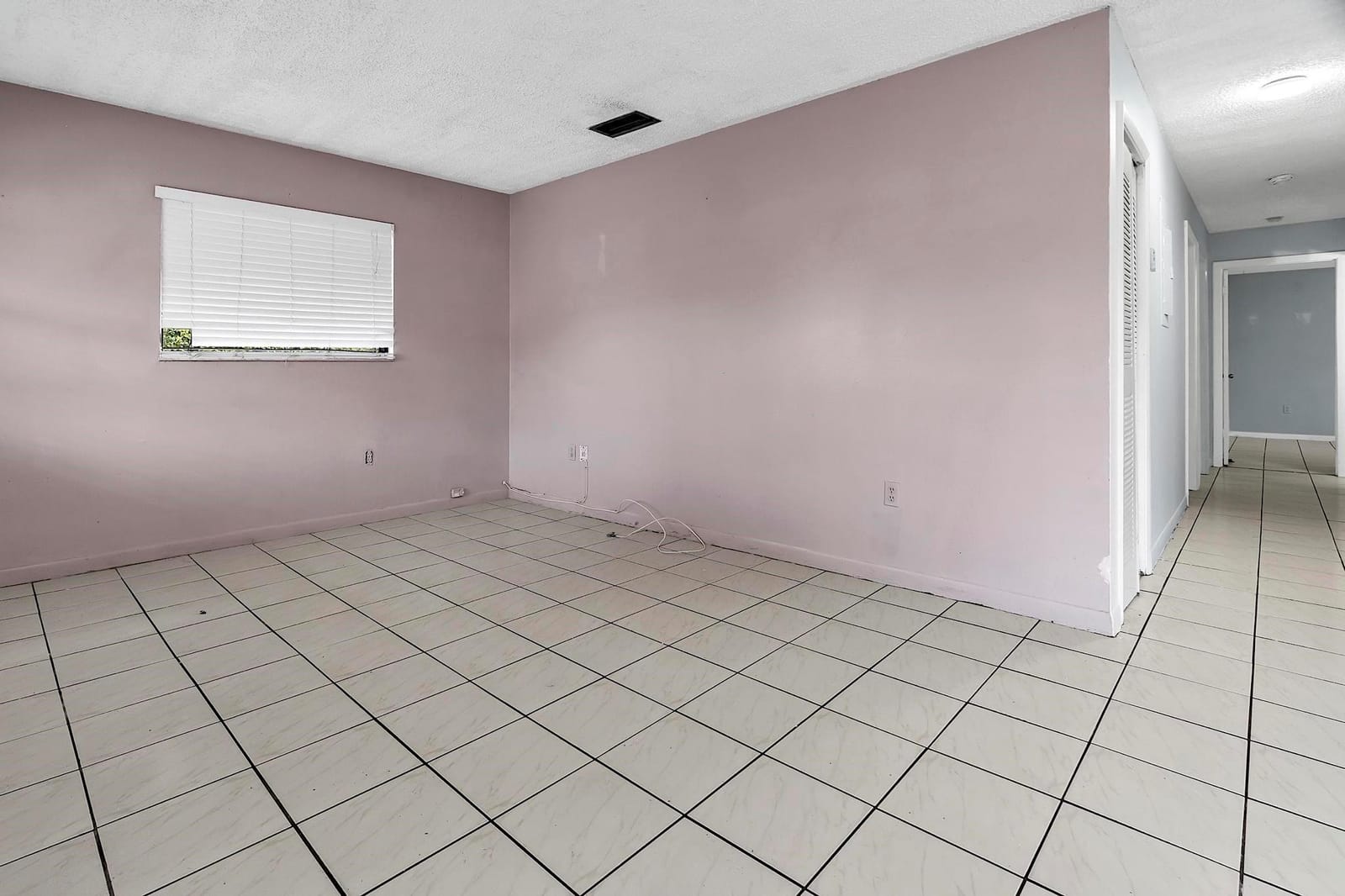 2826-2828 SW 32nd Court — photo 11