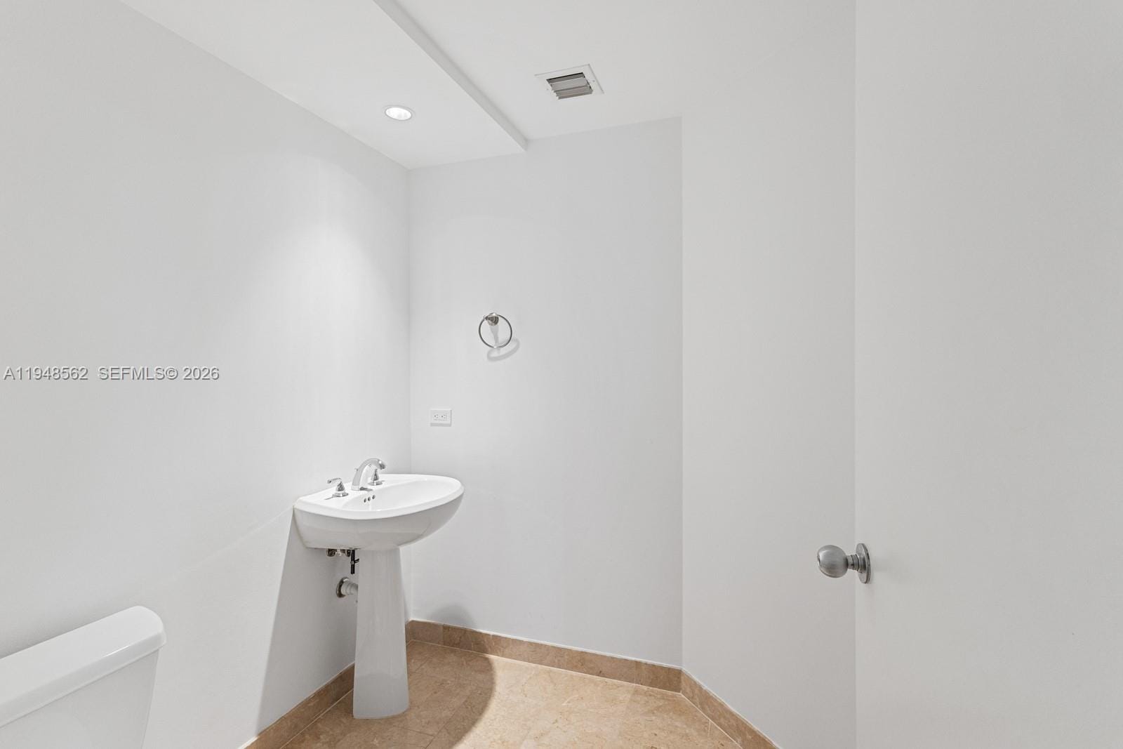 801 Brickell Key Boulevard 1005, Miami, FL 33131 photo 6