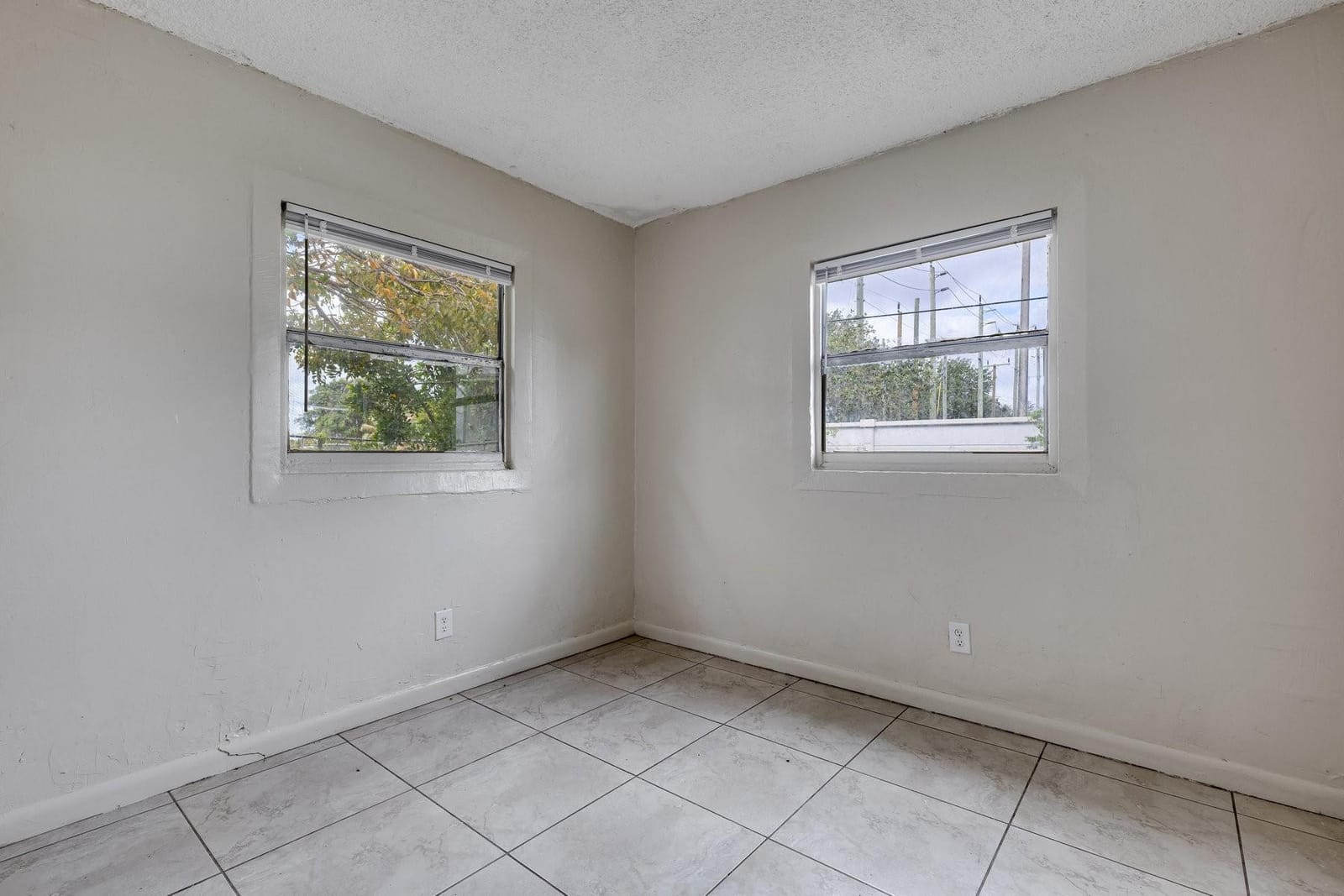 1745 NW 29th Lane — photo 11