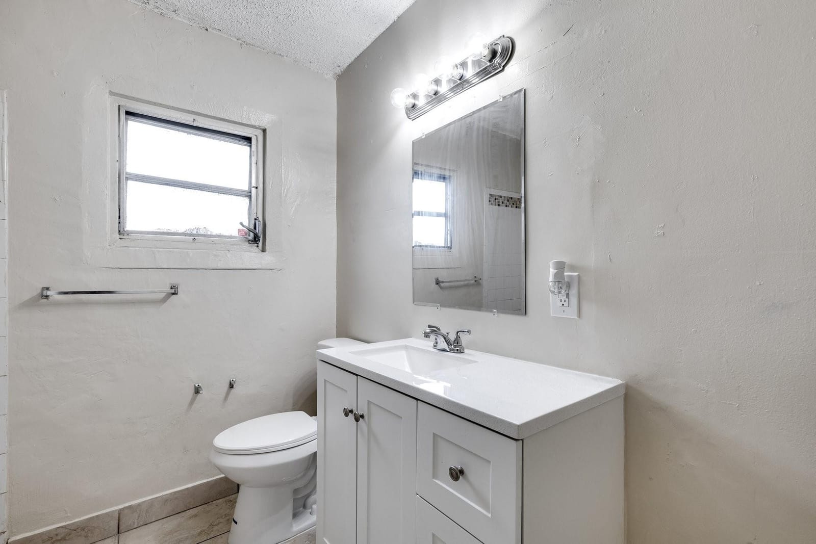 1745 NW 29th Lane, Fort Lauderdale, FL 33311 photo 17