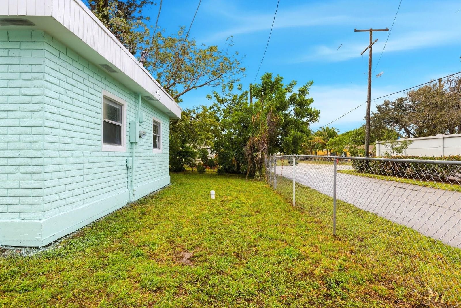 1745 NW 29th Lane, Fort Lauderdale, FL 33311 photo 19