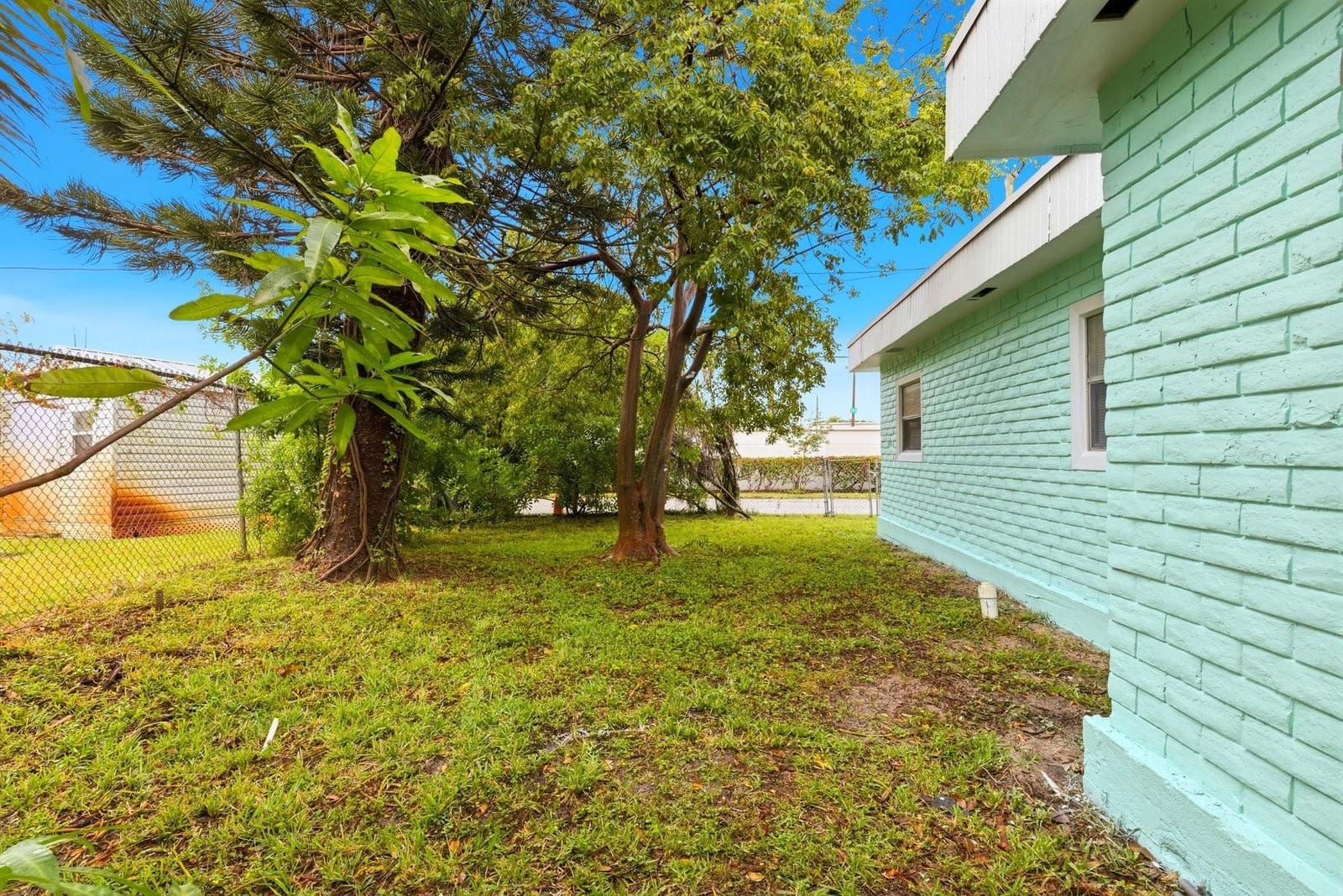 1745 NW 29th Lane, Fort Lauderdale, FL 33311 photo 20