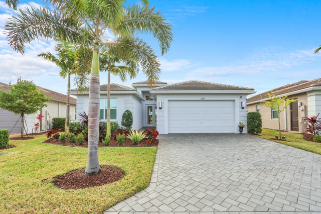 11837 SW Coral Cove Parkway, sold in Riverland Parcel C - Plat Ten Replat, Port St Lucie, FL