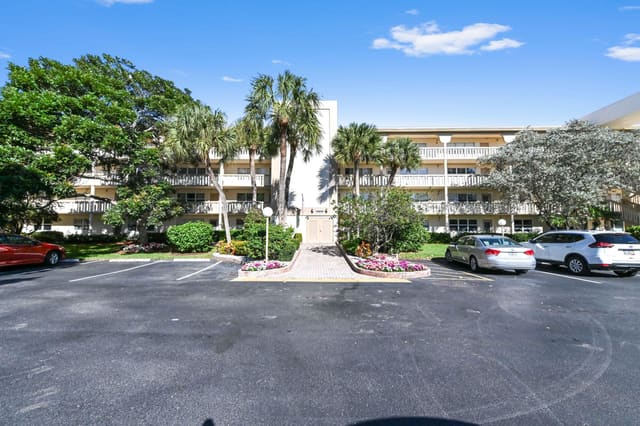 2905 Victoria Place K3, Coconut Creek, FL 33066