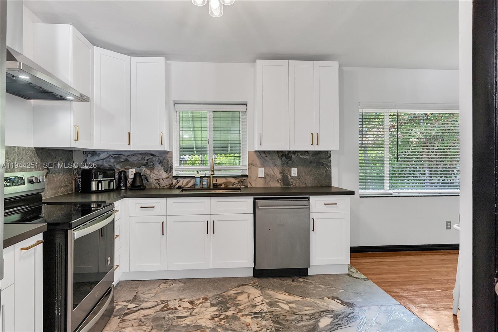 660 NE 121st Street — photo 11