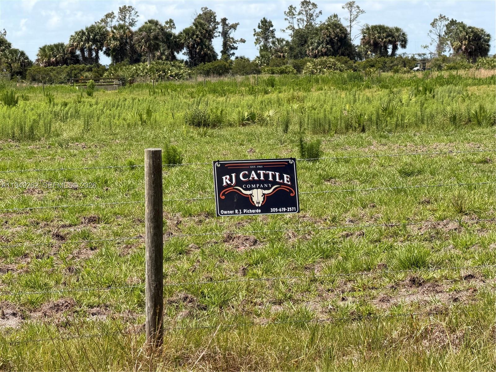27325 NW 72, Okeechobee, FL 34972, Okeechobee