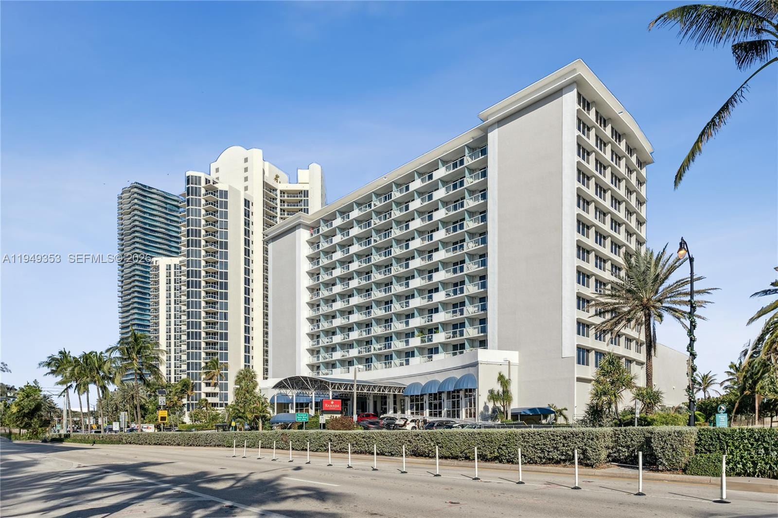 19201 Collins Avenue 612, Sunny Isles Beach, FL 33160 photo 13