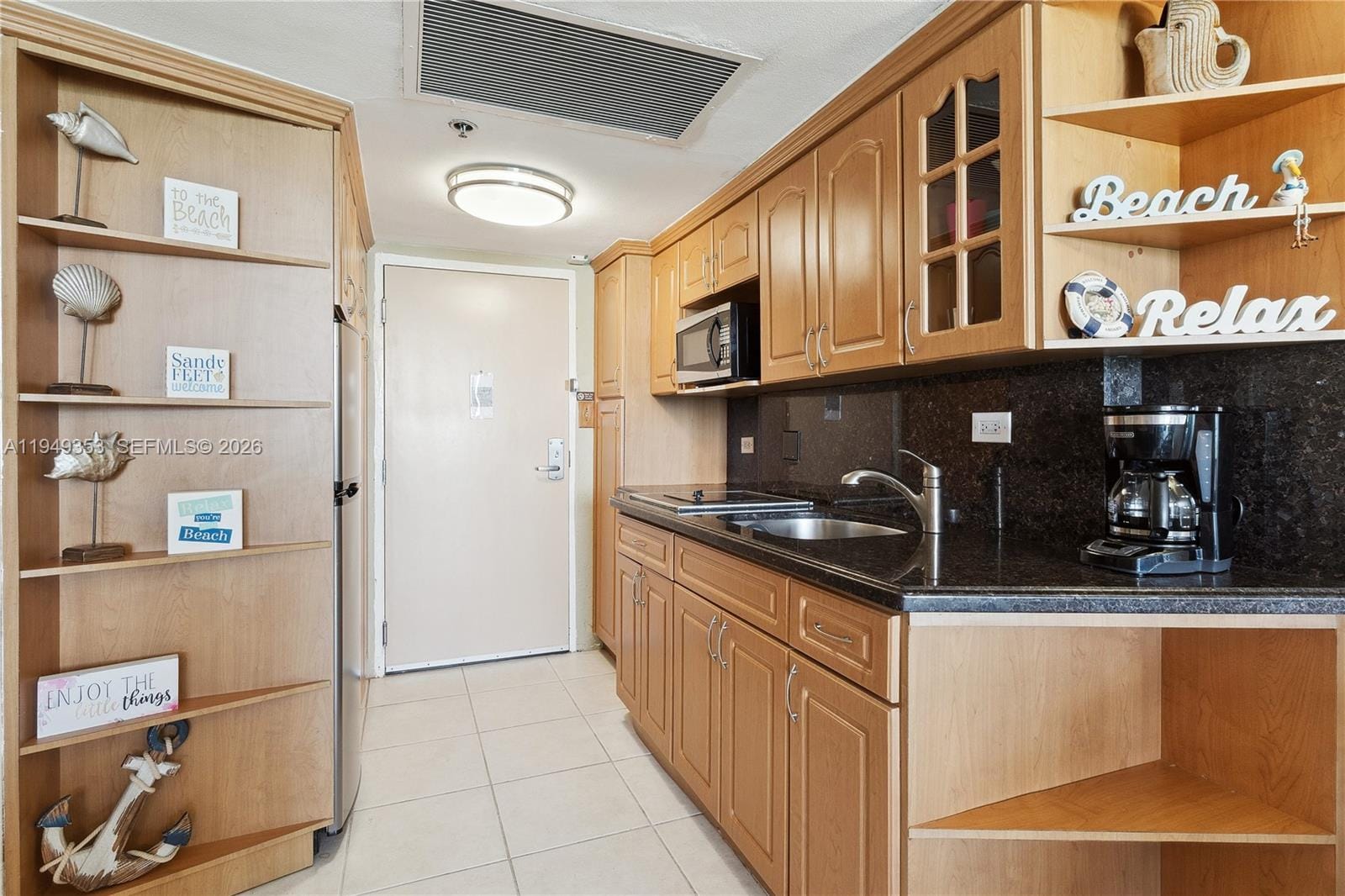 19201 Collins Avenue 612 — photo 9
