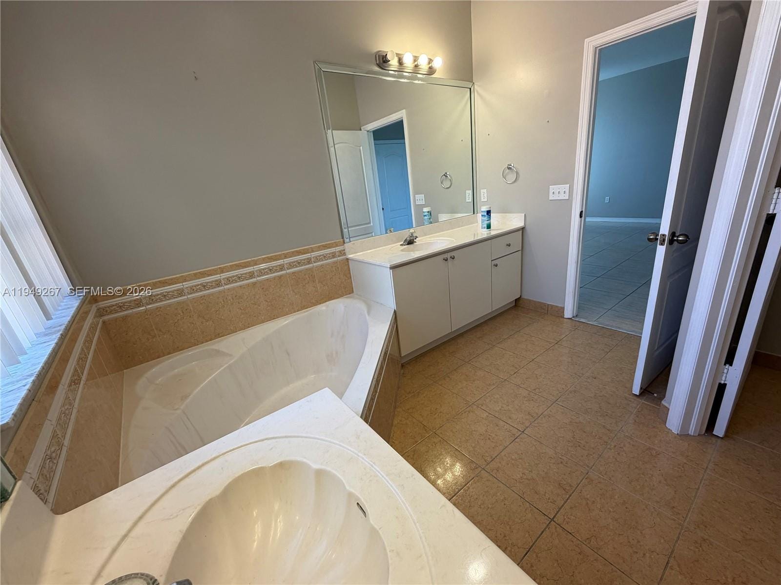 15364 SW 32nd Terrace, Miami, FL 33185 photo 28