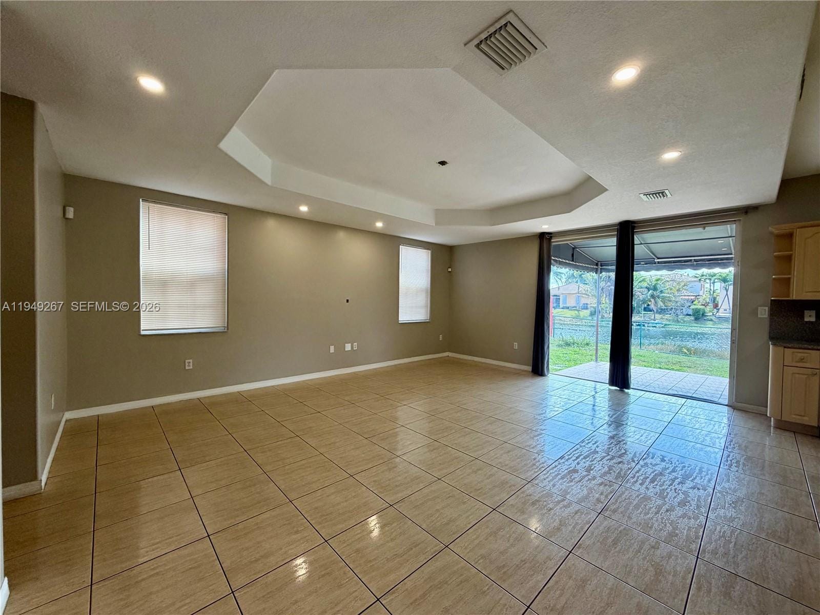 15364 SW 32nd Terrace — photo 9