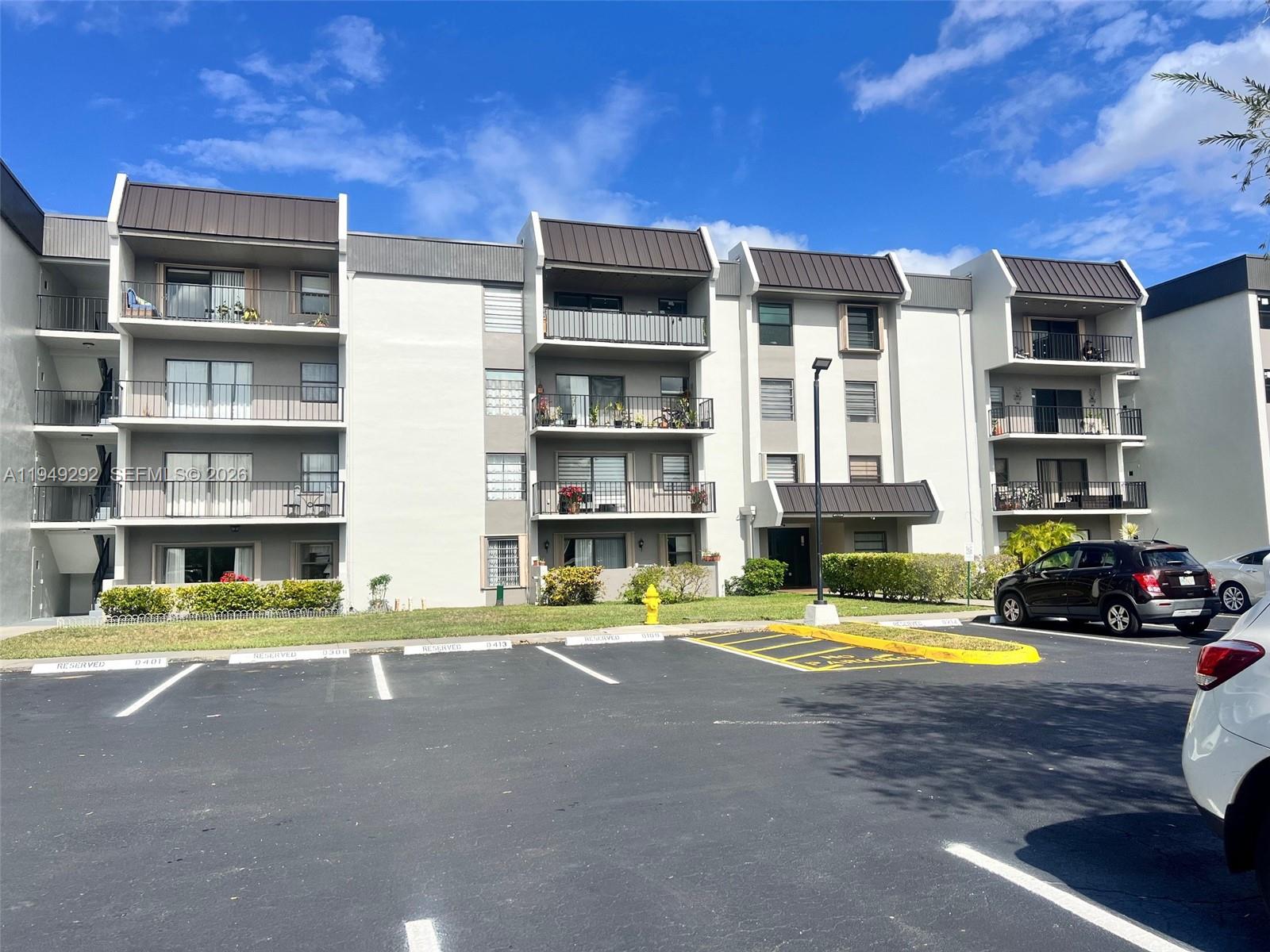 10431 N Kendall Drive D314, Miami, FL 33176, Miami