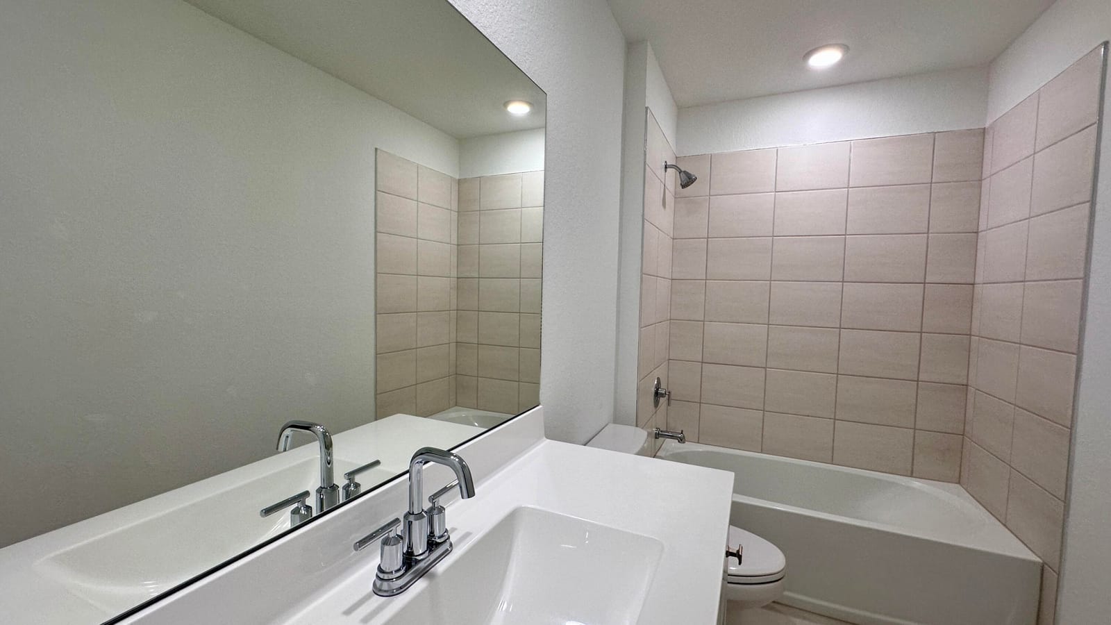 166 SE 5th Court, Deerfield Beach, FL 33441 photo 16