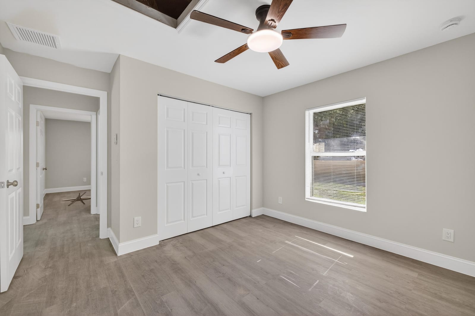 706 Dundas Court, Fort Pierce, FL 34950 photo 14