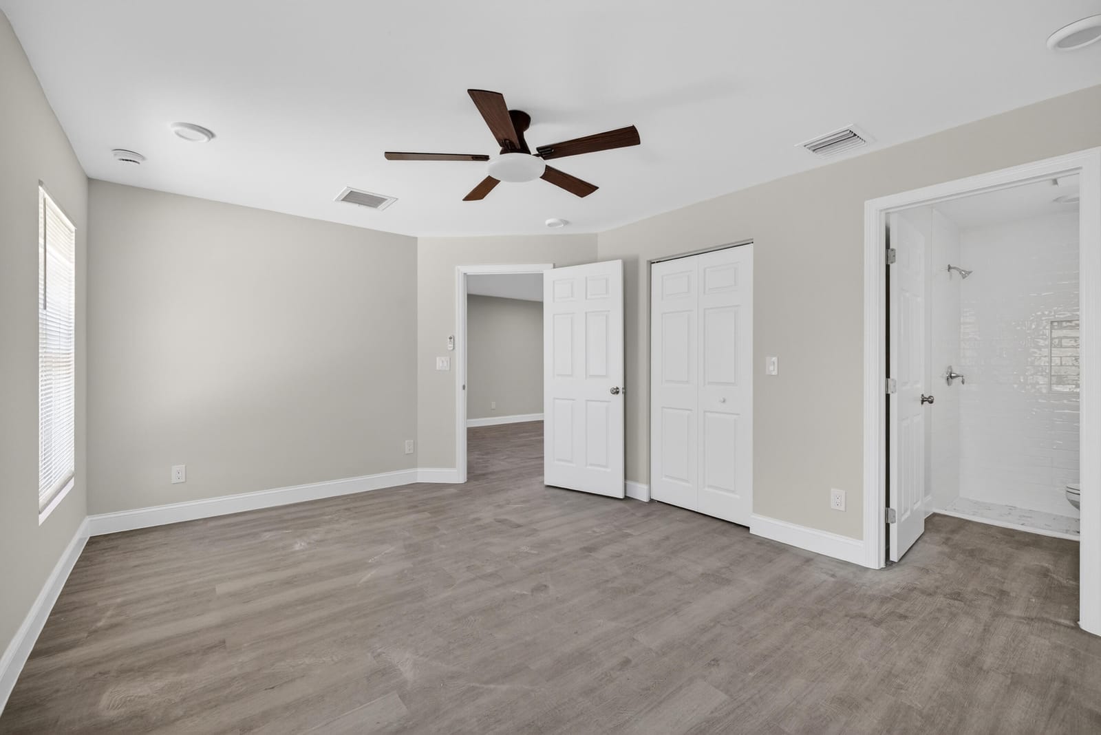 706 Dundas Court, Fort Pierce, FL 34950 photo 19
