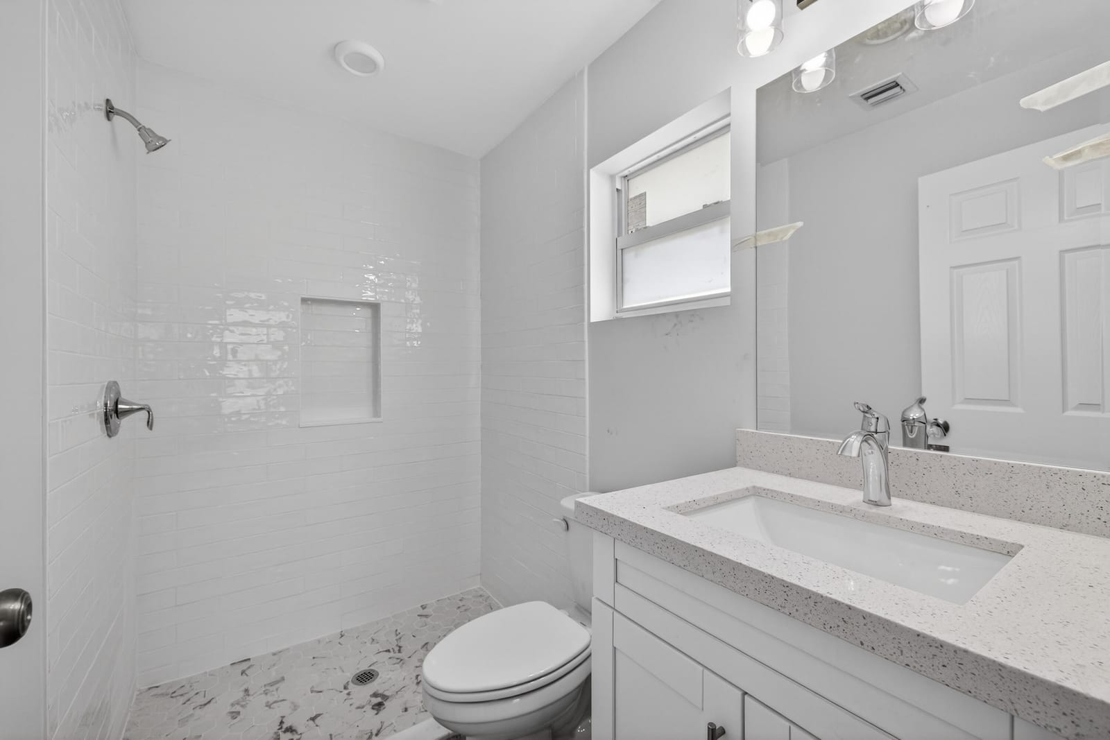 706 Dundas Court, Fort Pierce, FL 34950 photo 21