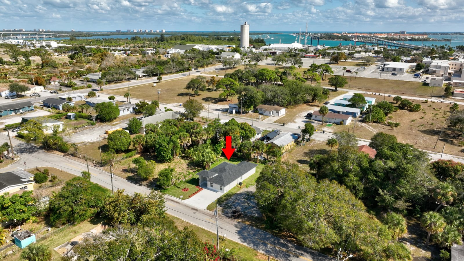 706 Dundas Court, Fort Pierce, FL 34950 photo 30
