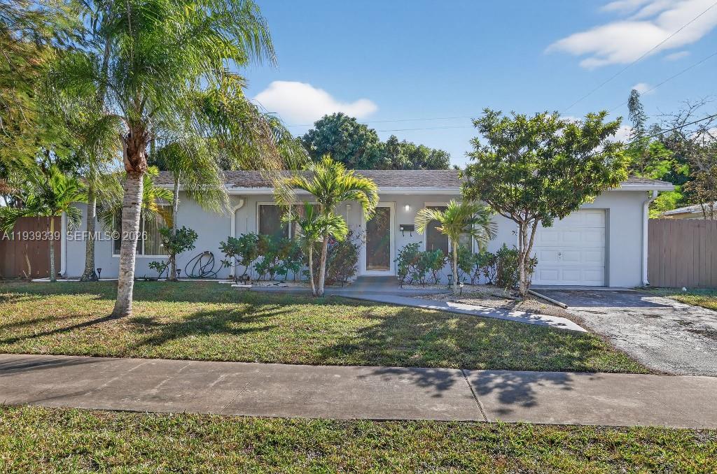 9900 SW 164th Terrace, Miami, FL 33157, Miami