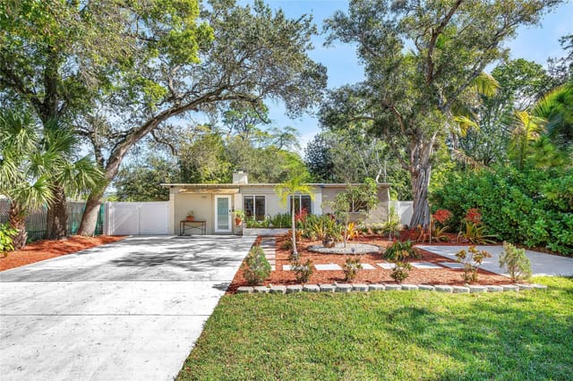 1300 SW 19th Avenue, sold in Shady Banks, Fort Lauderdale, FL
