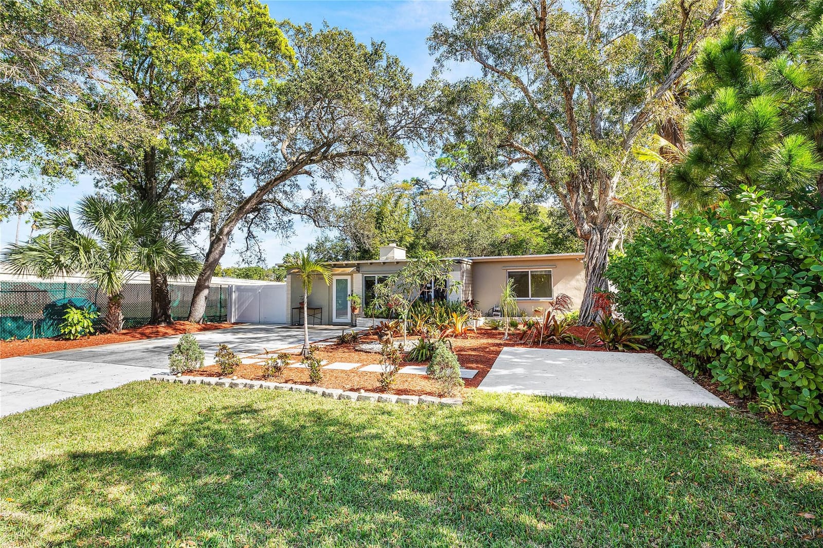 1300 SW 19th Avenue, Fort Lauderdale, FL 33312 photo 2